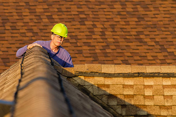 Best Emergency Roof Repair  in Strathmore, CA